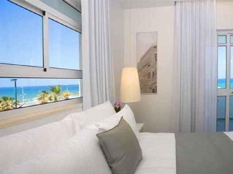 Olive Gordon By The Beach Tel Aviv Exterior foto